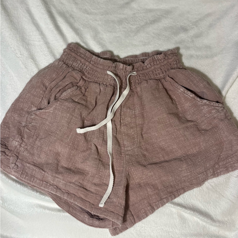 linen beachy shorts